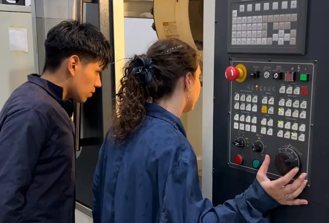CNC — foto 1