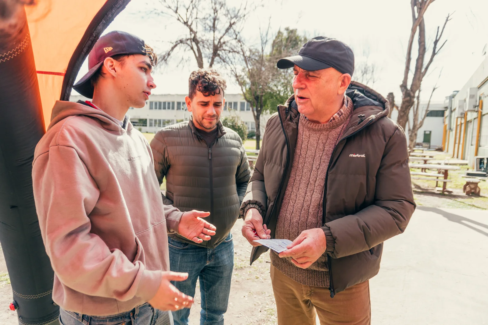 Una conversación sobre el proyecto durante la jornada del Campus.